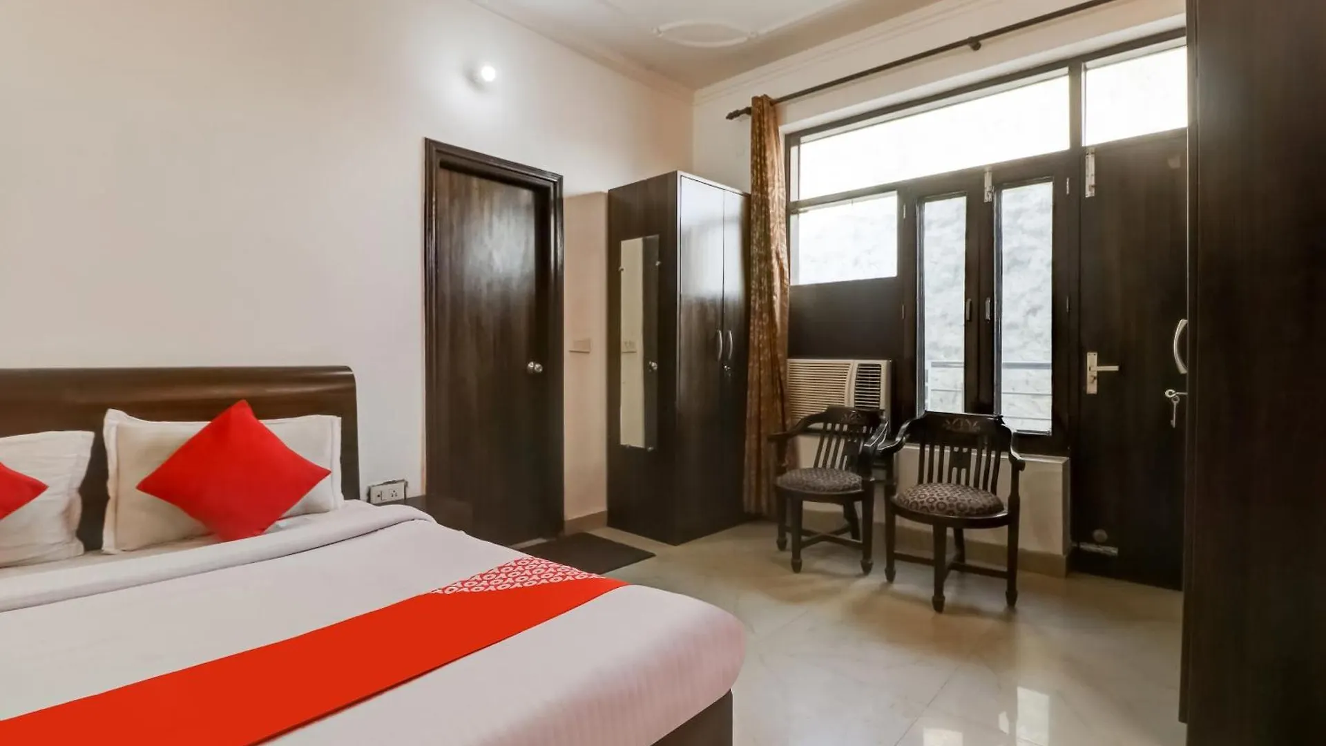 Hotel O Paradise Residency Gurgaon